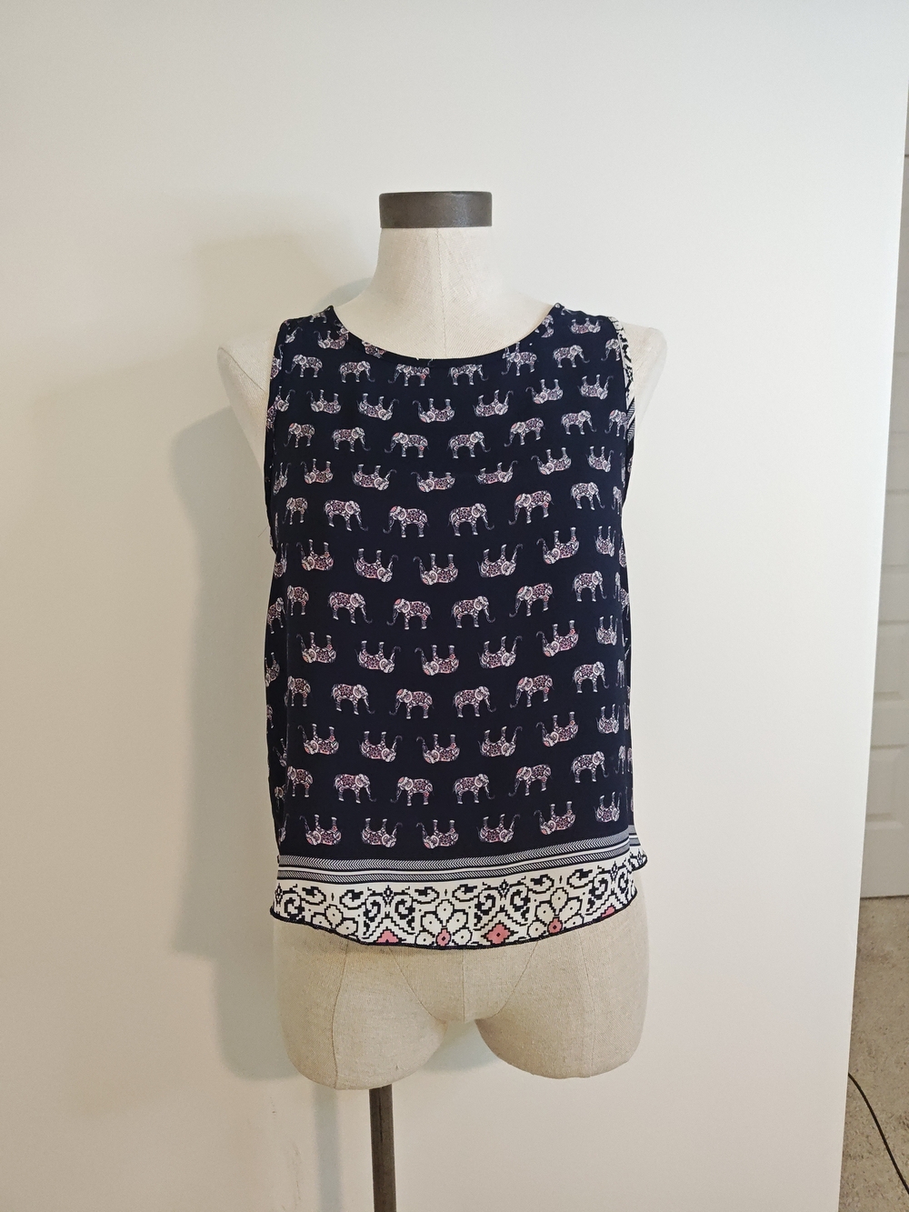 Navy and Pink Elephant-Print Sleeveless Camisole with Border Trim